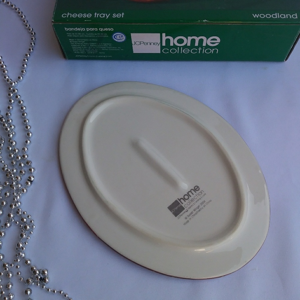 CHRISTMAS HOME COLLECTION CHEESE TRAY SET. - Picture 7 of 8